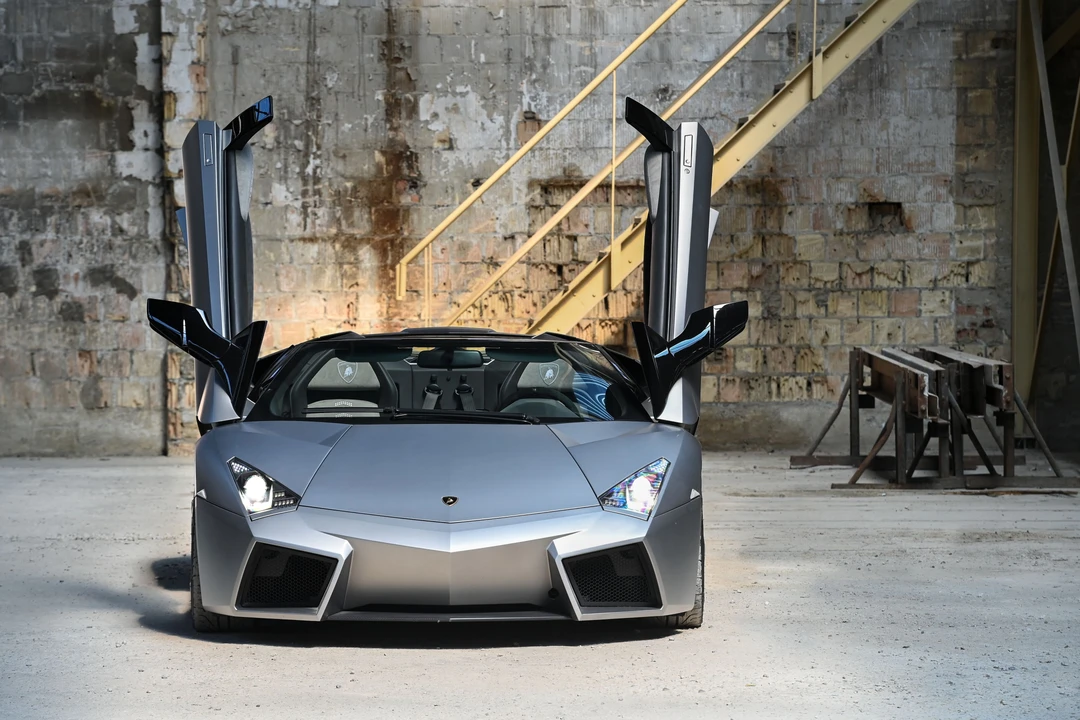 2010 Lamborghini Reventon - Image 10 of 31