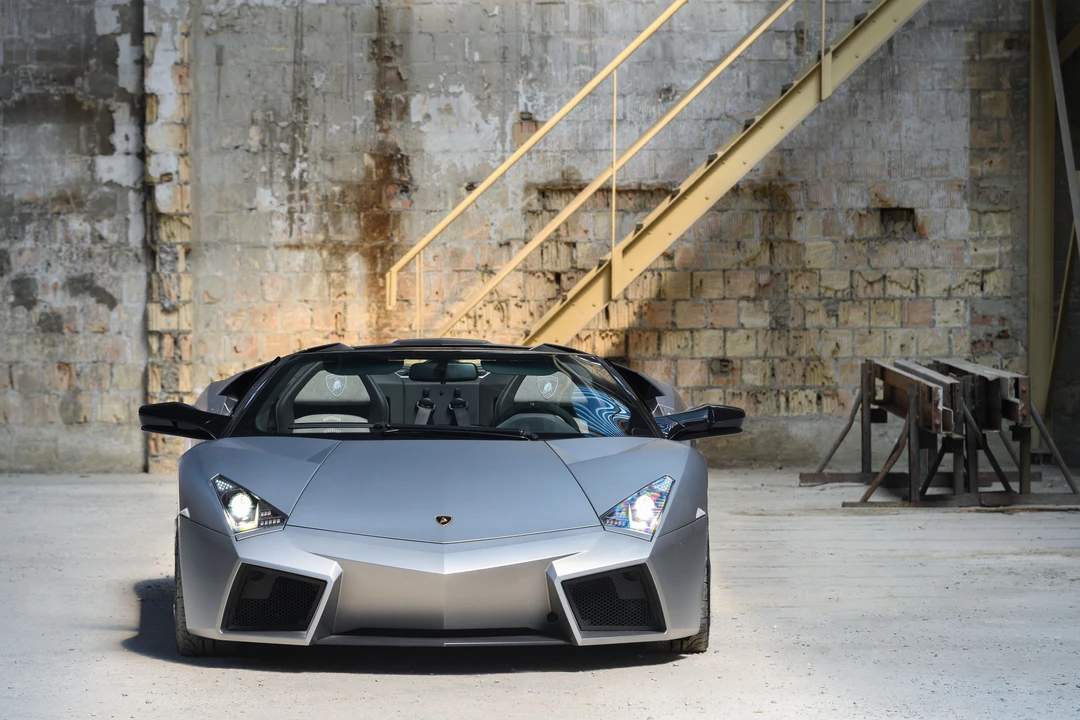 2010 Lamborghini Reventon - Image 9 of 31