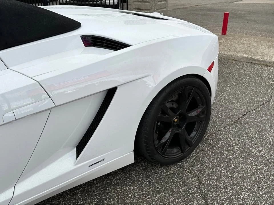 2010 Lamborghini Gallardo - Image 6 of 13