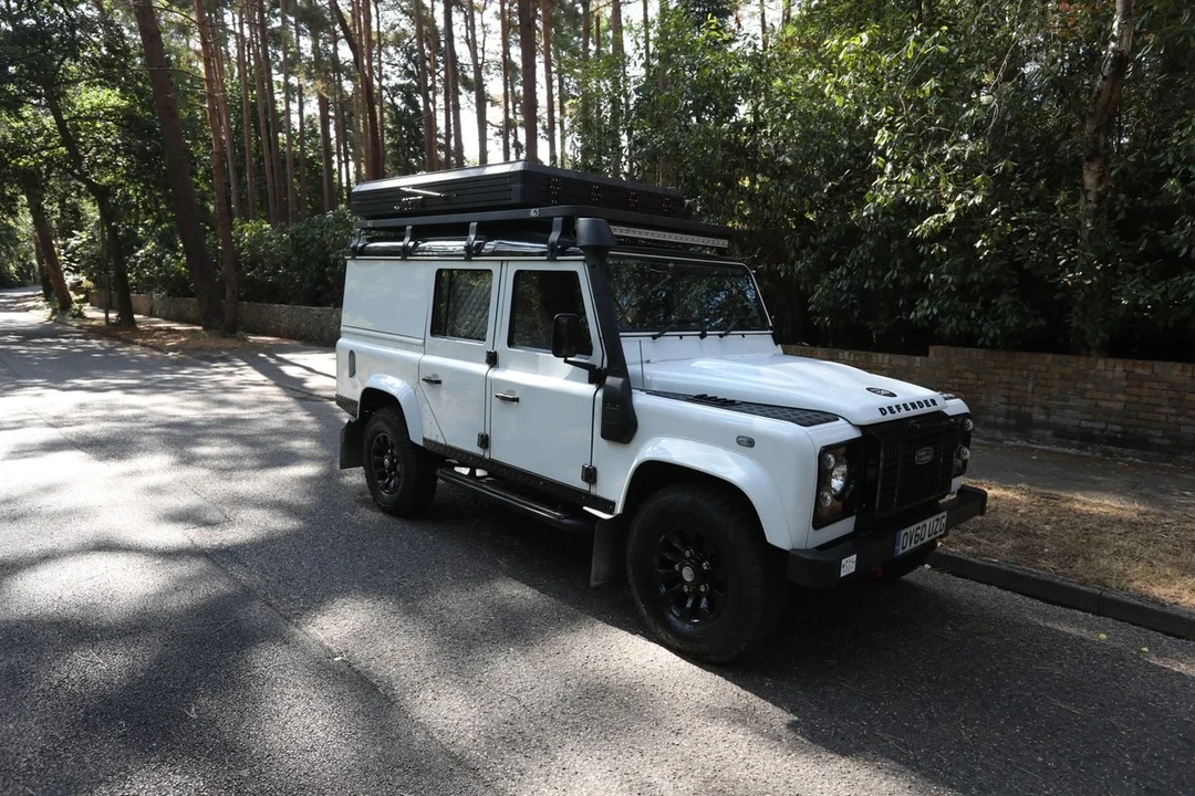 2010 Land Rover Defender 110 - Image 31 of 31