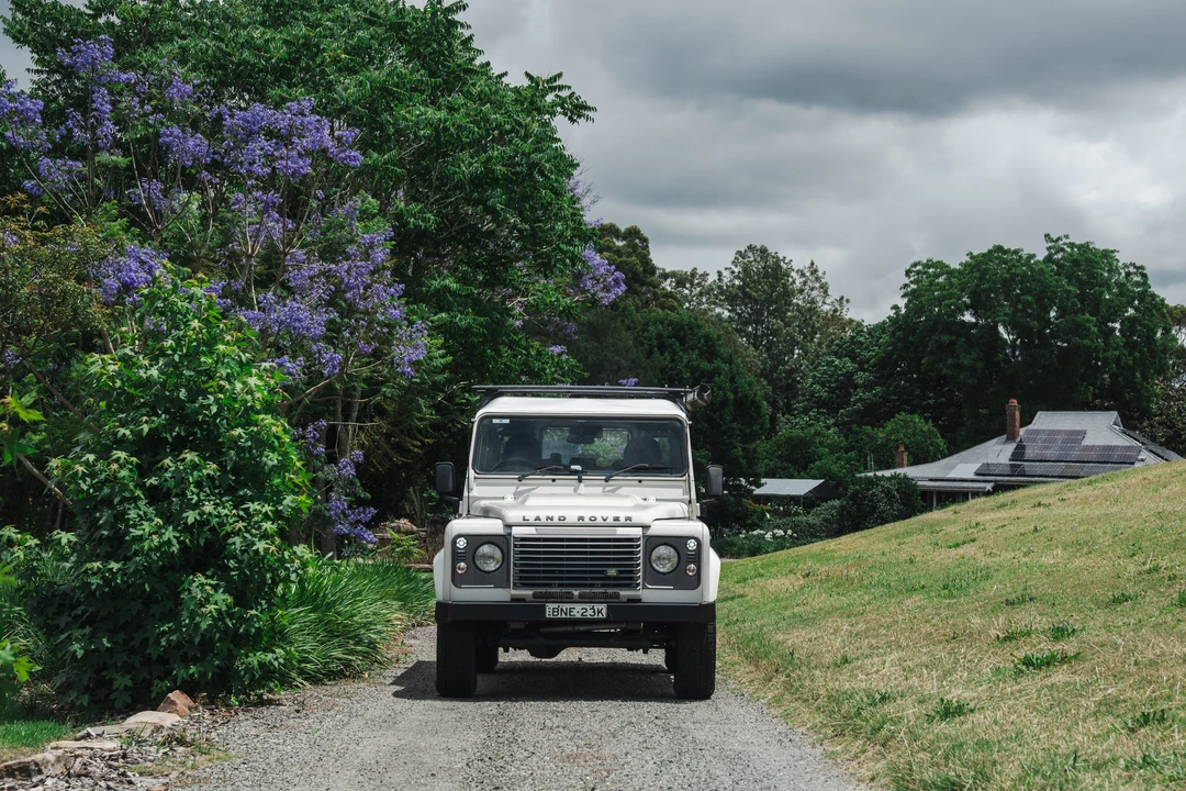 2010 Land Rover Defender 110 - Image 22 of 31