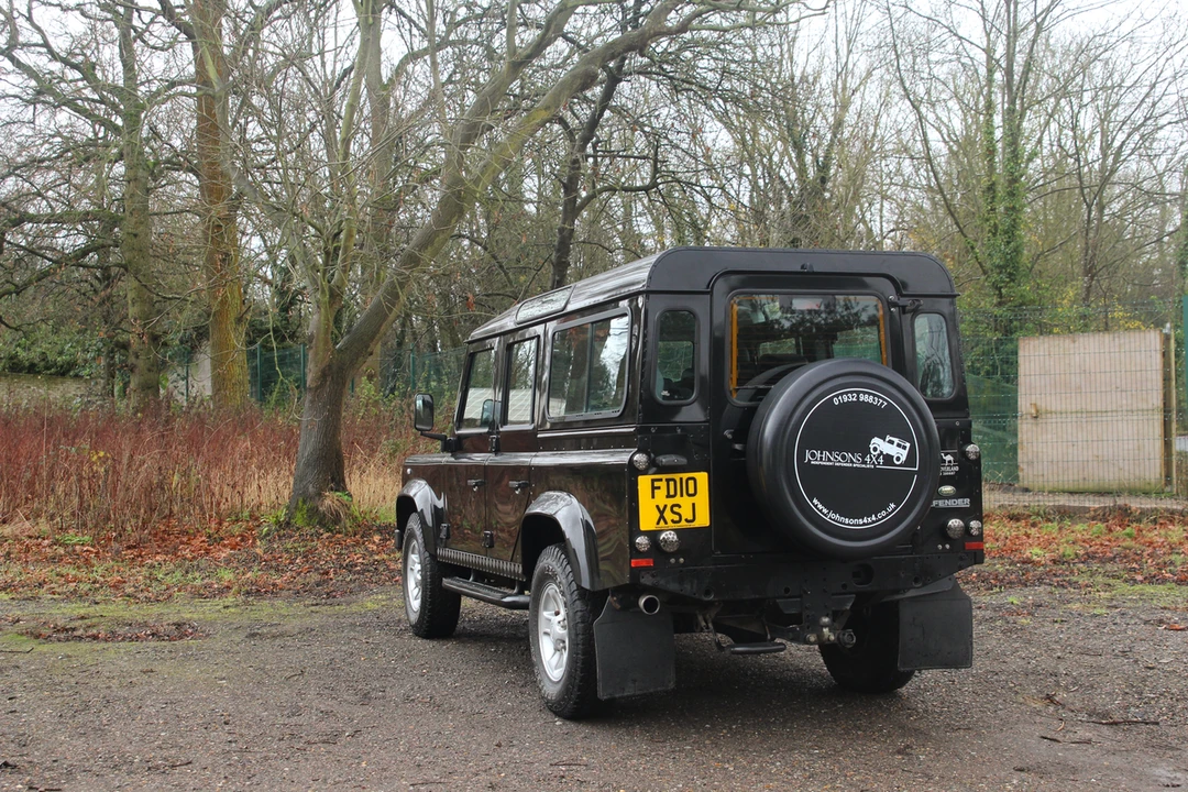 2010 Land Rover Defender 110 - Image 26 of 30
