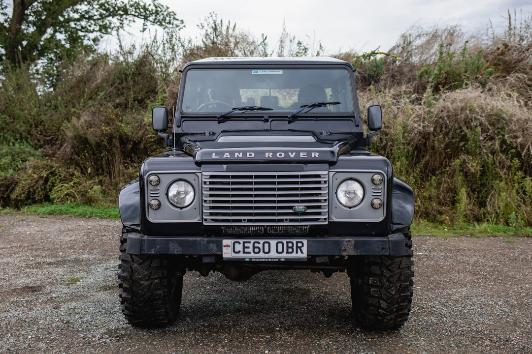 2010 Land Rover Defender 110 - Image 2 of 31
