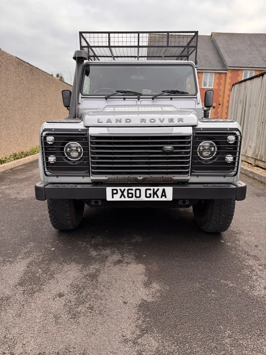 2010 Land Rover Defender 110 - Image 3 of 30