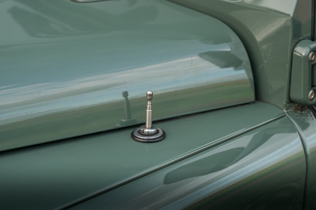 2010 Land Rover Defender 90 - Image 26 of 31