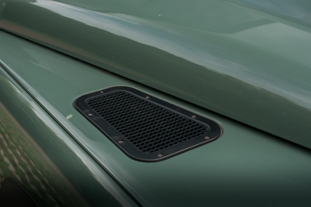 2010 Land Rover Defender 90 - Image 27 of 31