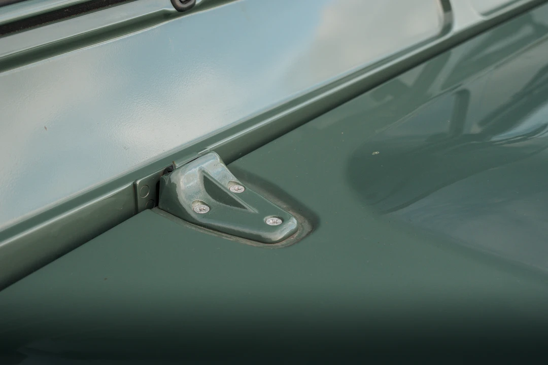 2010 Land Rover Defender 90 - Image 28 of 31