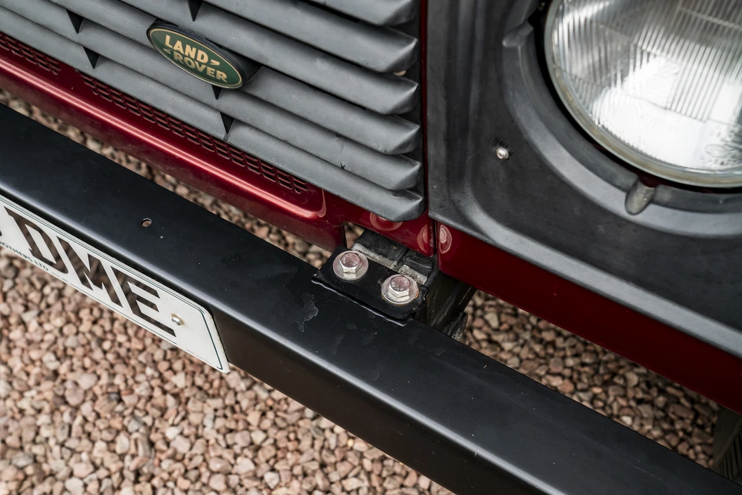 2010 Land Rover Defender 90 - Image 27 of 31