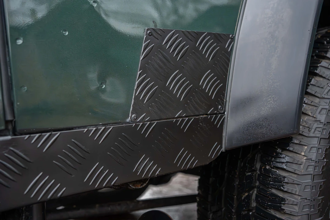 2010 Land Rover Defender 90 - Image 26 of 31