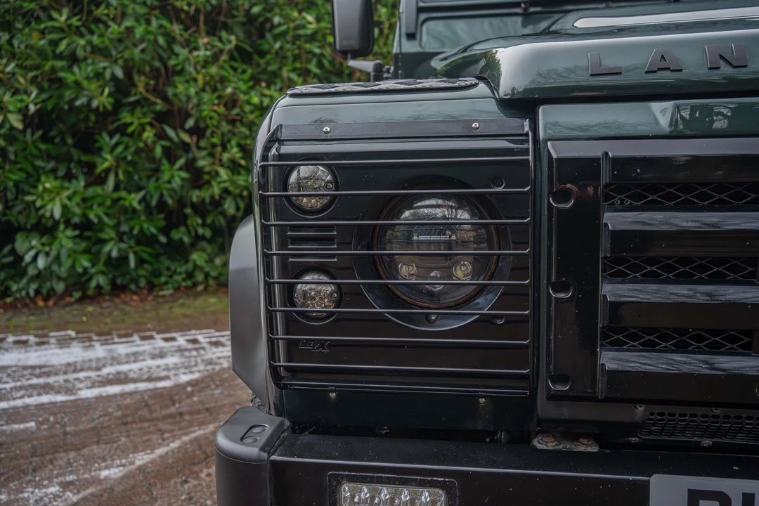 2010 Land Rover Defender 90 - Image 21 of 31