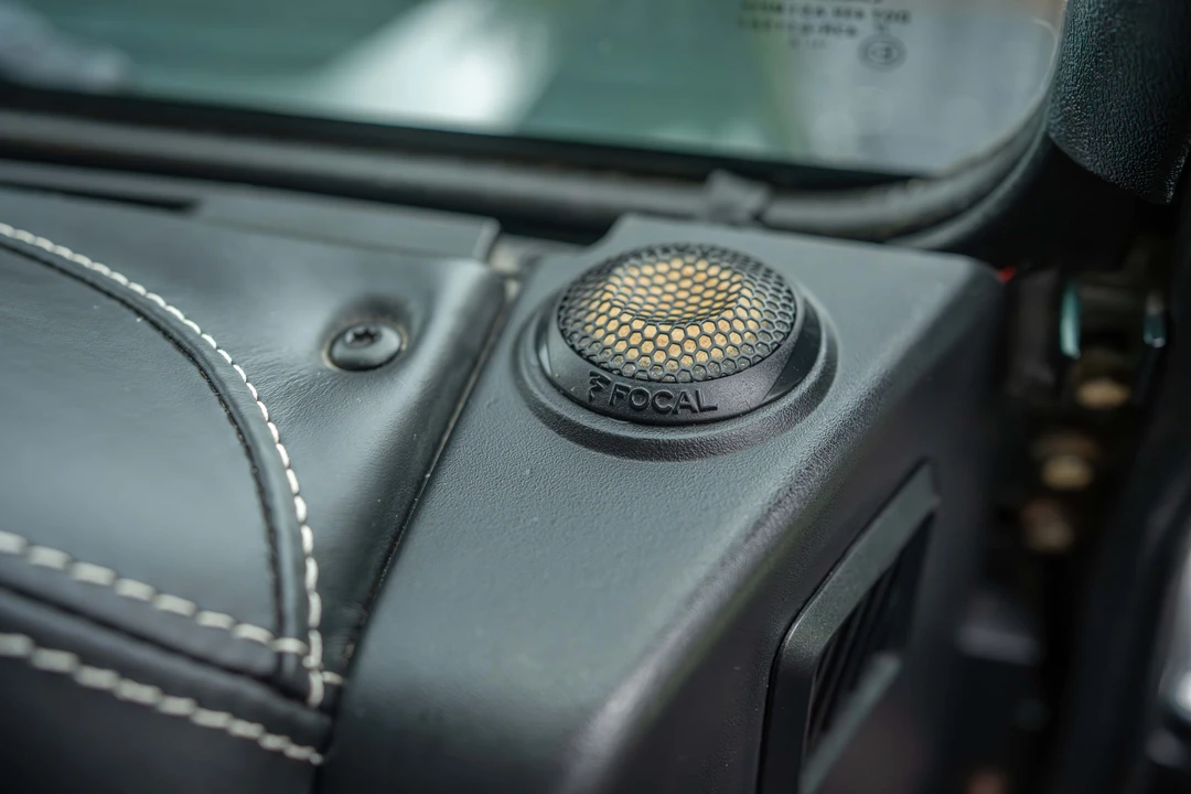 2010 Land Rover Defender 90 - Image 29 of 31