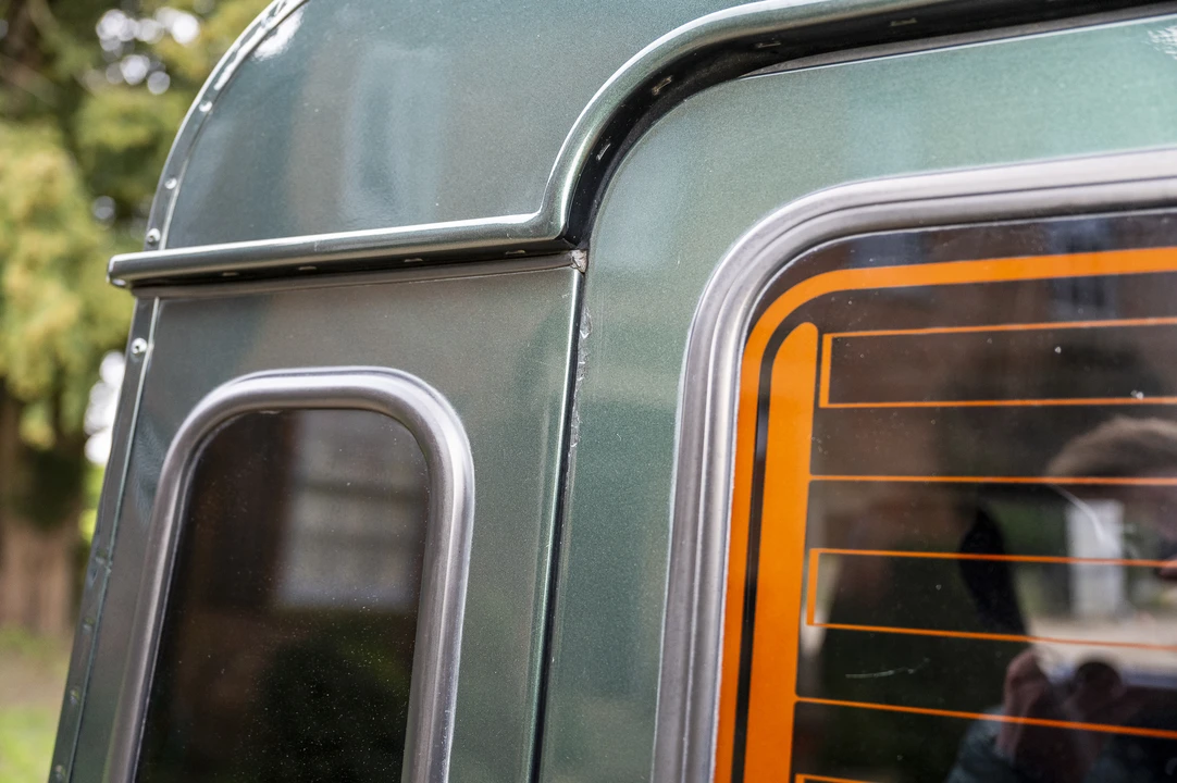 2010 Land Rover Defender 90 - Image 28 of 31