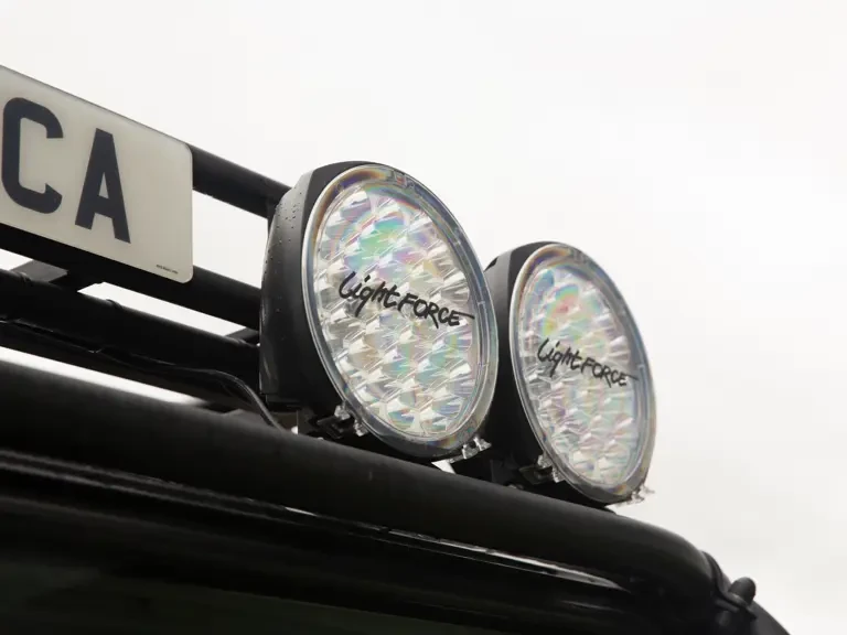2010 Land Rover Defender 90 - Image 25 of 31