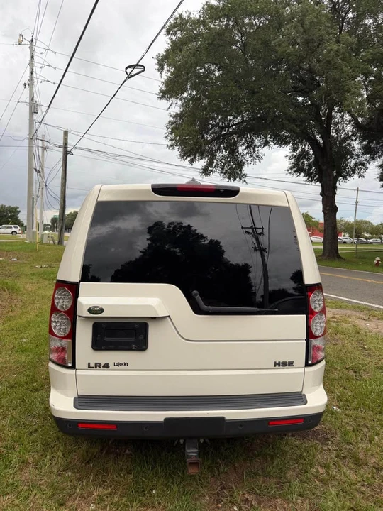 2010 Land Rover Defender - Image 3 of 3