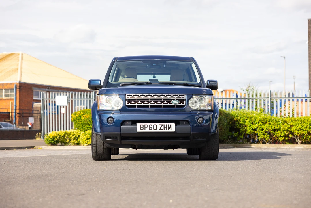 2010 Land Rover Discovery 4th Gen - Image 10 of 31