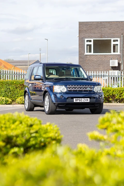 2010 Land Rover Discovery 4th Gen - Image 18 of 31