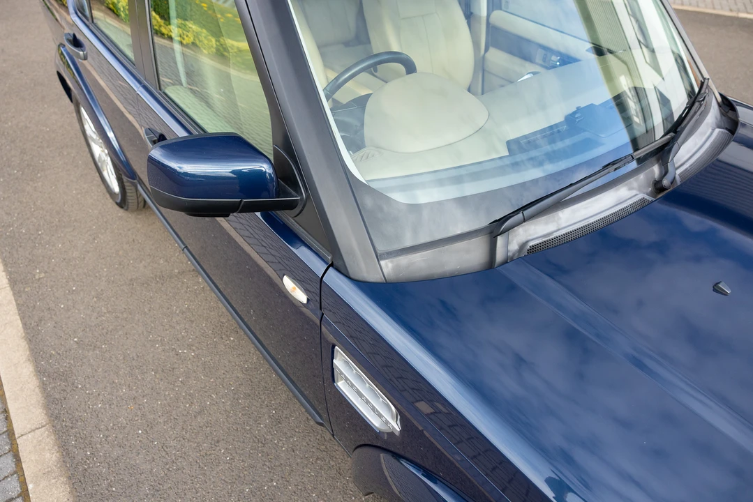 2010 Land Rover Discovery 4th Gen - Image 27 of 31