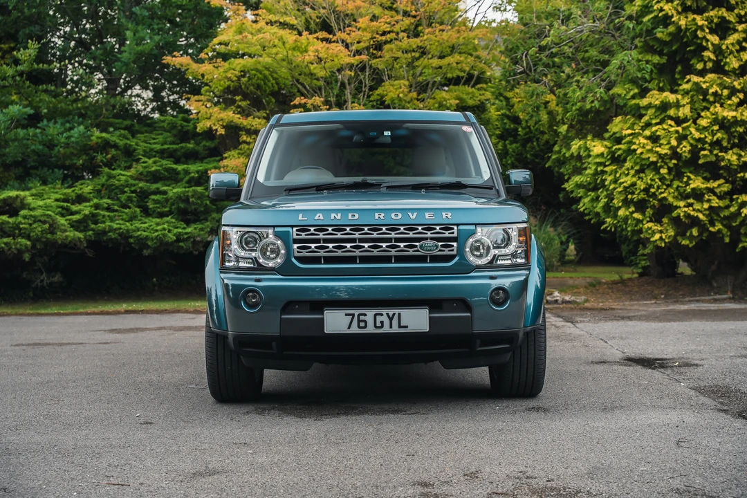 2010 Land Rover Discovery 4th Gen - Image 2 of 31