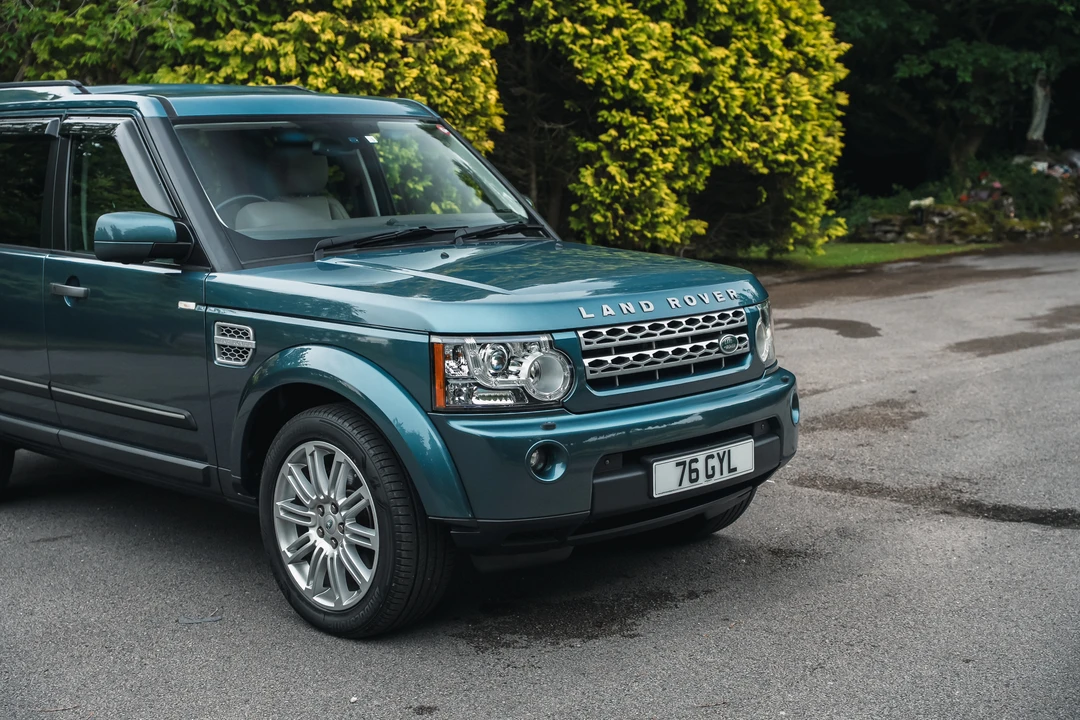 2010 Land Rover Discovery 4th Gen - Image 18 of 31
