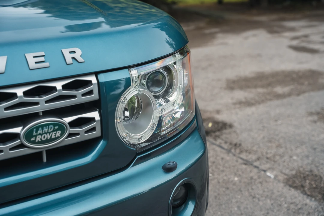 2010 Land Rover Discovery 4th Gen - Image 25 of 31