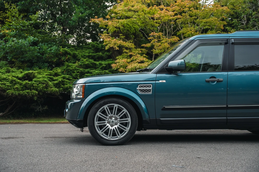 2010 Land Rover Discovery 4th Gen - Image 22 of 31