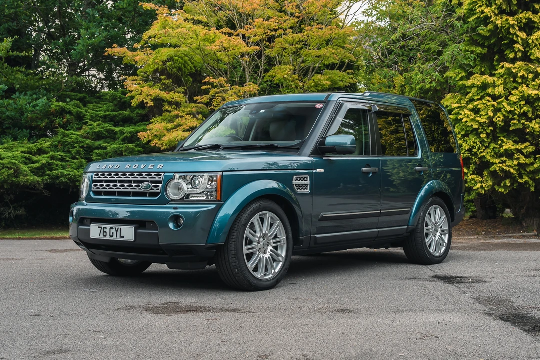 2010 Land Rover Discovery 4th Gen - Image 9 of 31