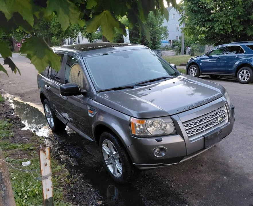 2010 Land Rover Freelander - Image 3 of 19