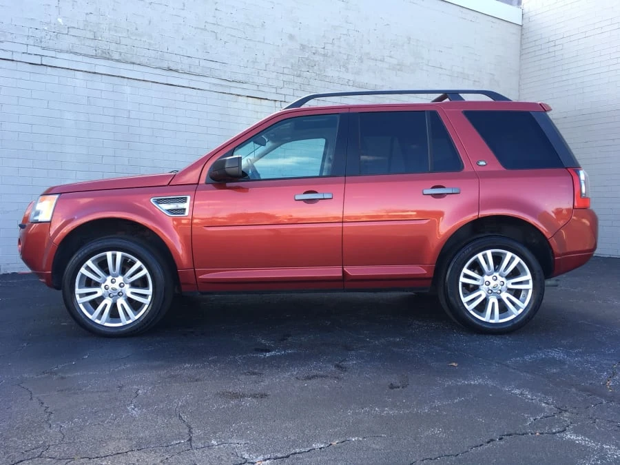 2010 Land Rover Freelander - Image 2 of 8