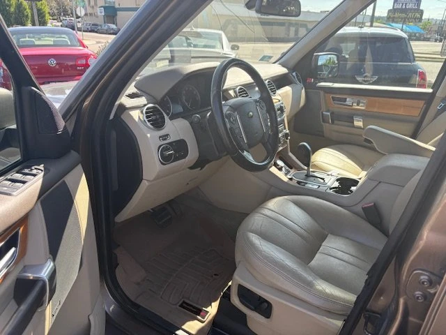 2010 Land Rover Discovery 4th Gen - Image 3 of 6