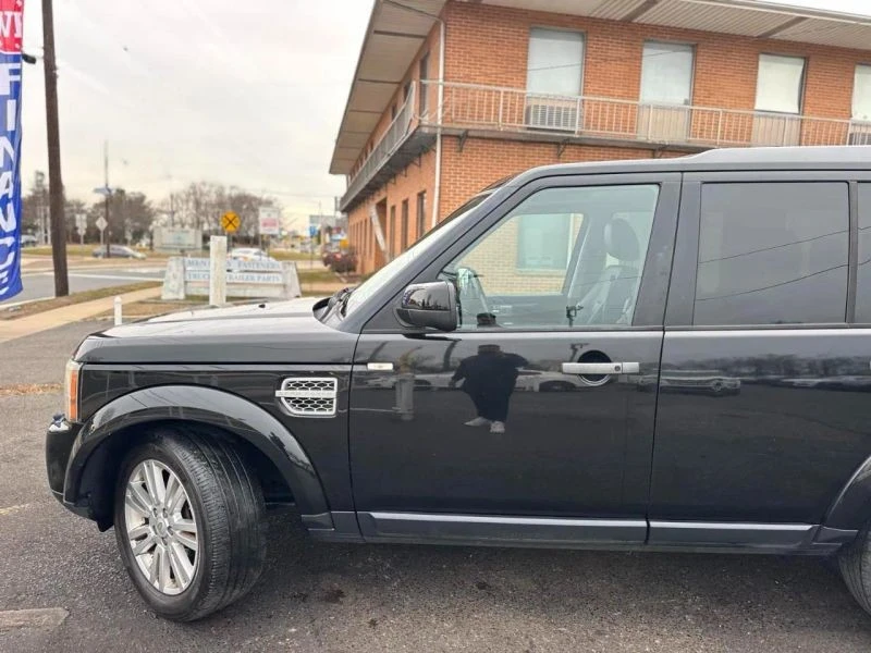 2010 Land Rover Discovery 4th Gen - Image 7 of 12