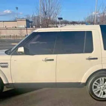2010 Land Rover LR4 HSE LUX