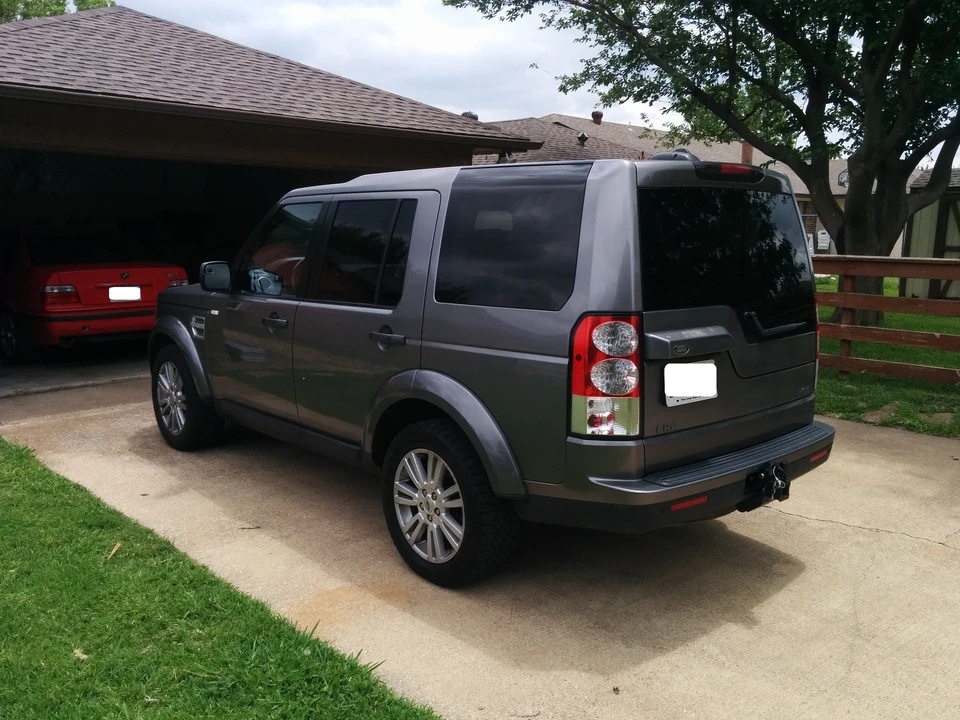 2010 Land Rover Discovery 4th Gen - Image 5 of 9