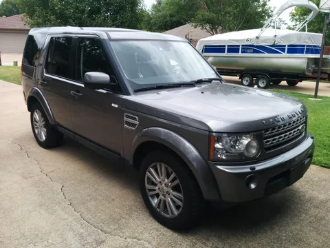 2010 Land Rover LR4 HSE Lux