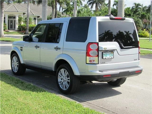 2010 Land Rover Discovery 4th Gen - Image 8 of 12