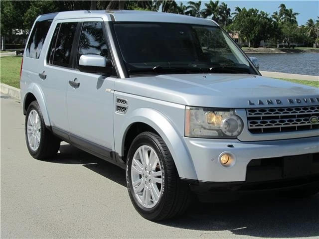 2010 Land Rover Discovery 4th Gen - Image 3 of 12