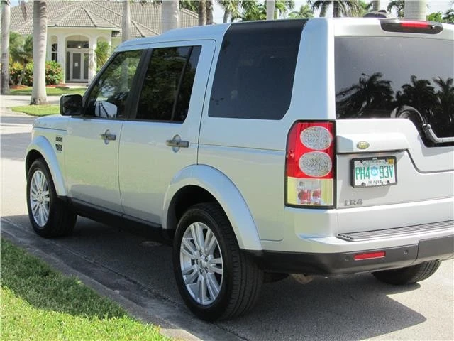 2010 Land Rover Discovery 4th Gen - Image 9 of 12