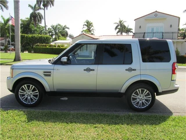2010 Land Rover Discovery 4th Gen - Image 7 of 12