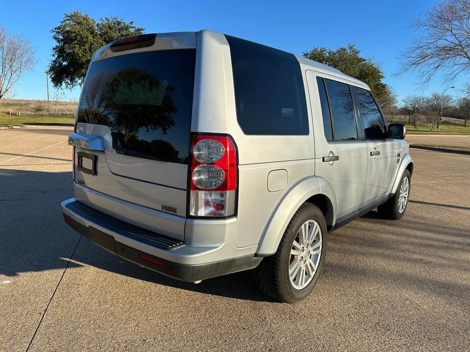 2010 Land Rover Discovery 4th Gen - Image 21 of 31