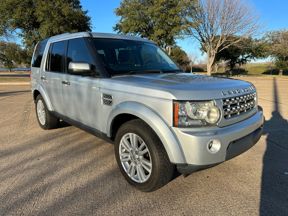 2010 Land Rover Discovery 4th Gen - Image 28 of 31