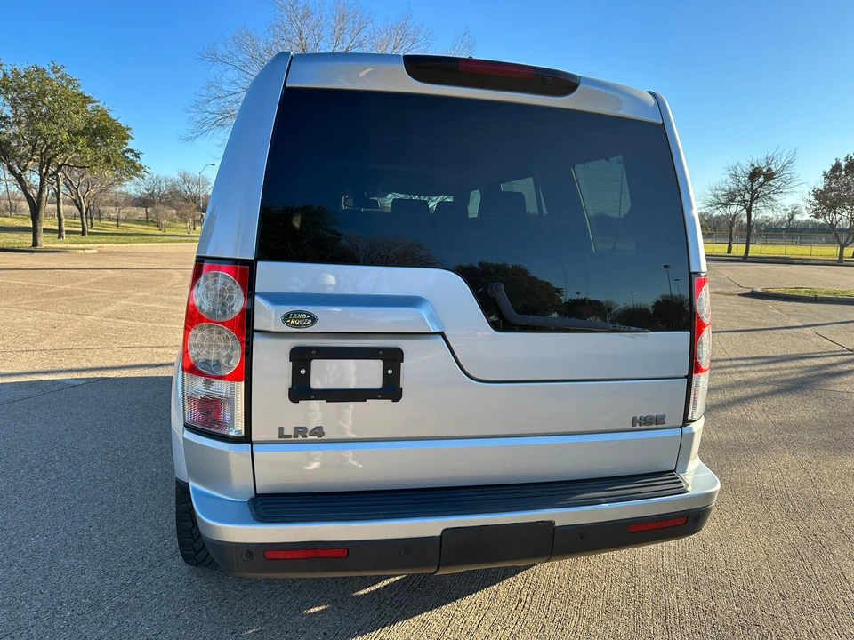 2010 Land Rover Discovery 4th Gen - Image 18 of 31