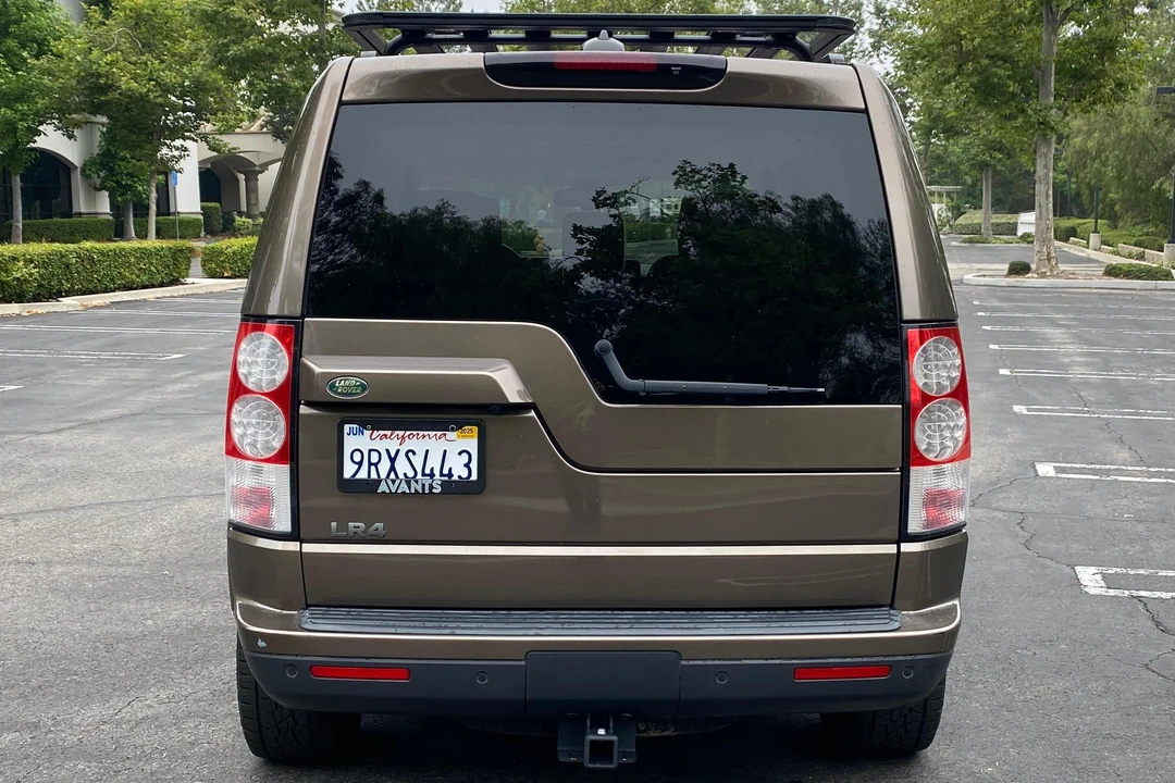 2010 Land Rover Discovery 4th Gen - Image 5 of 31