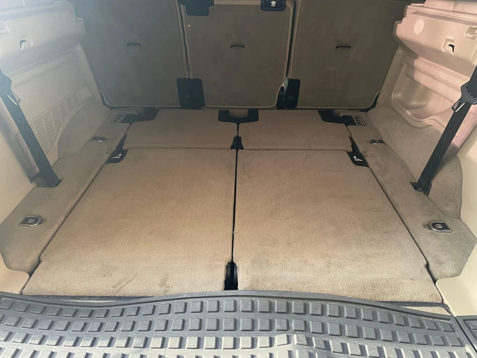 2010 Land Rover Discovery 4th Gen - Image 27 of 31