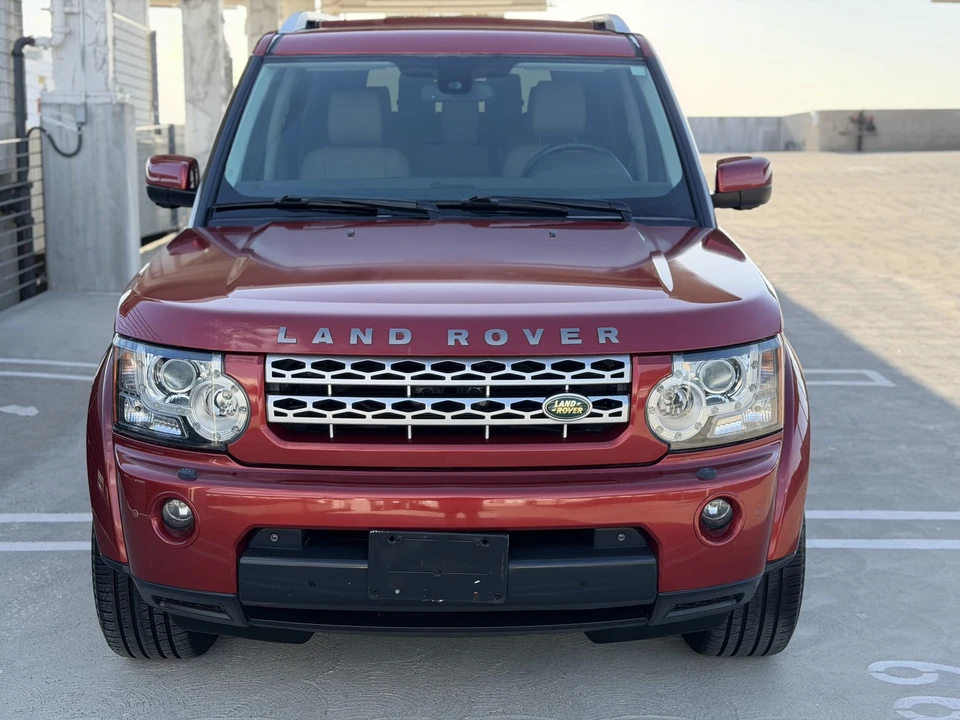 2010 Land Rover Discovery 4th Gen - Image 23 of 31