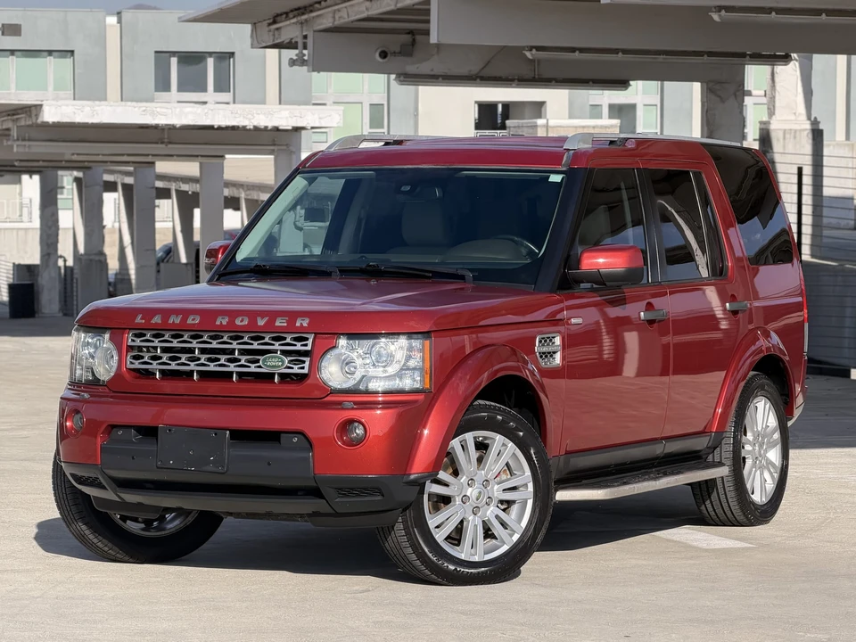 2010 Land Rover Discovery 4th Gen - Image 3 of 31