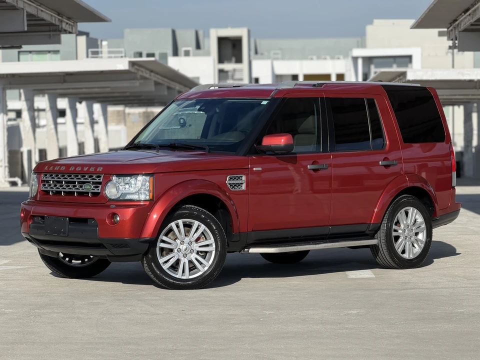 2010 Land Rover Discovery 4th Gen - Image 9 of 31