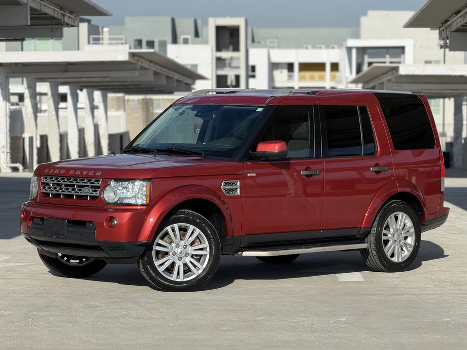 2010 Land Rover Discovery 4th Gen - Image 10 of 31