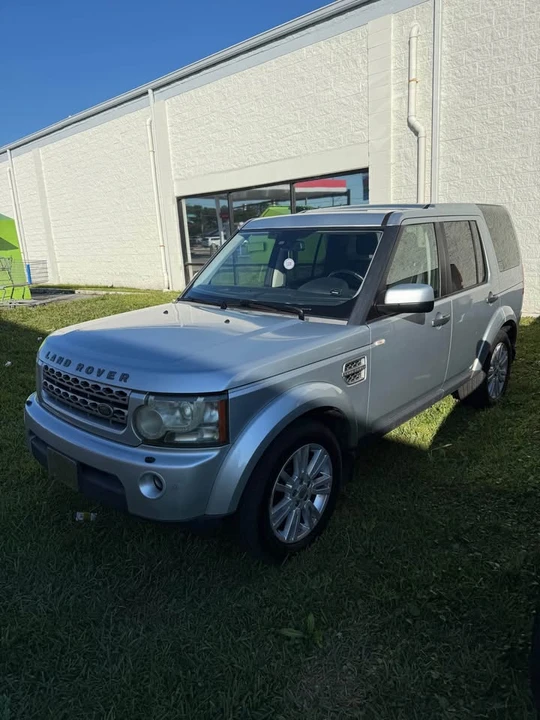 2010 Land Rover Discovery 4th Gen - Image 2 of 11