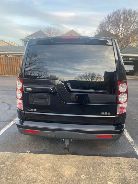 2010 Land Rover Discovery 4th Gen - Image 5 of 11
