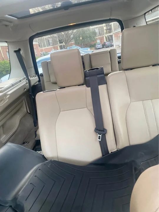 2010 Land Rover Discovery 4th Gen - Image 10 of 11