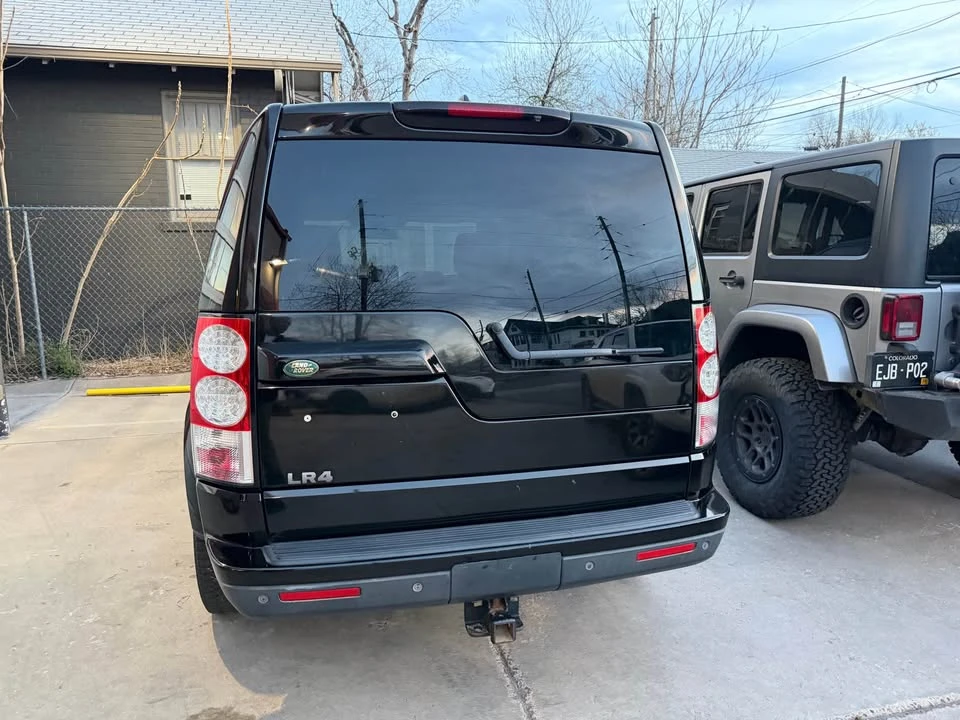 2010 Land Rover Discovery 4th Gen - Image 3 of 10